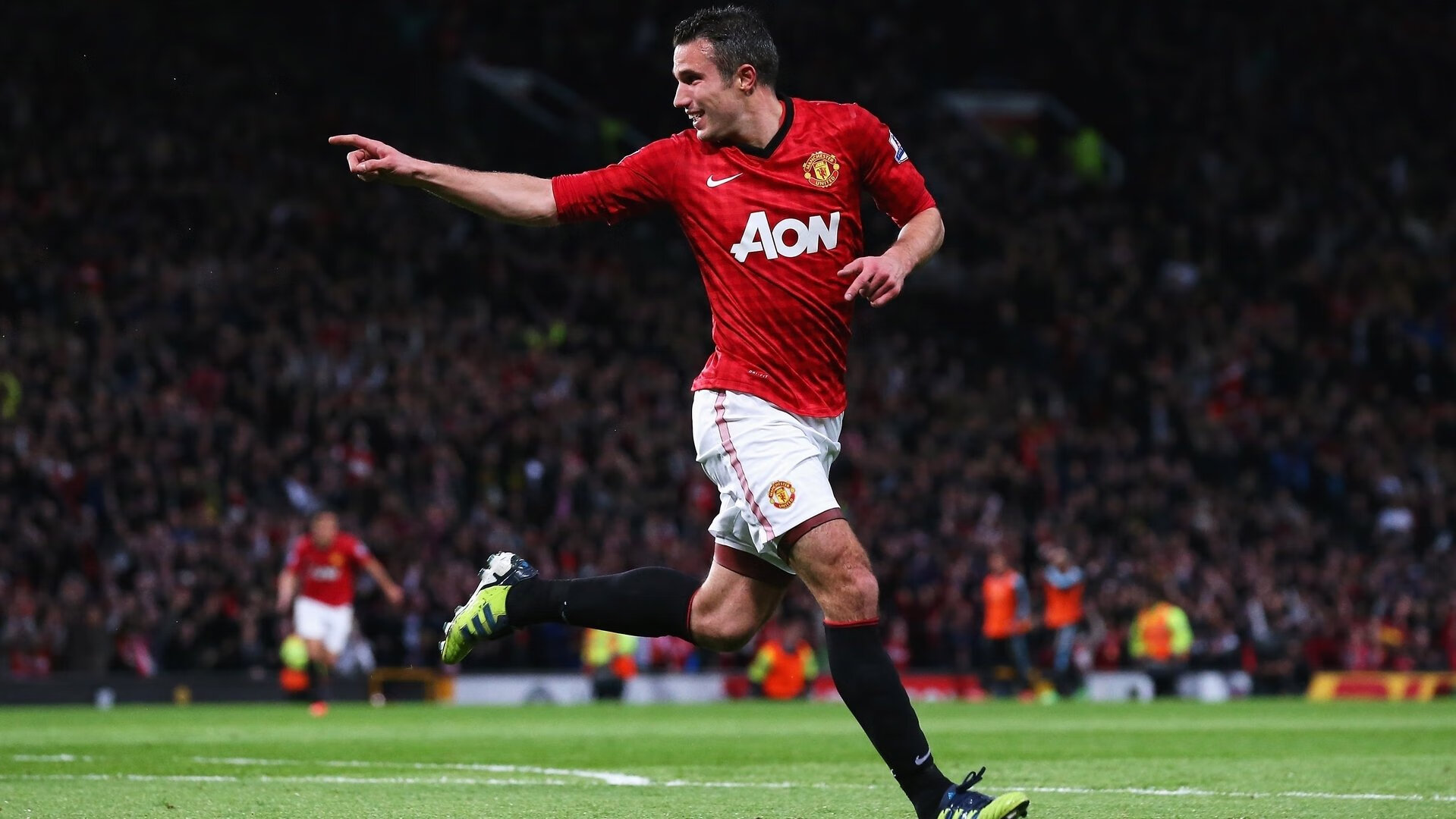 开云体育中国-诺里斯关键制胜，索伯车队历史性完胜红牛车队